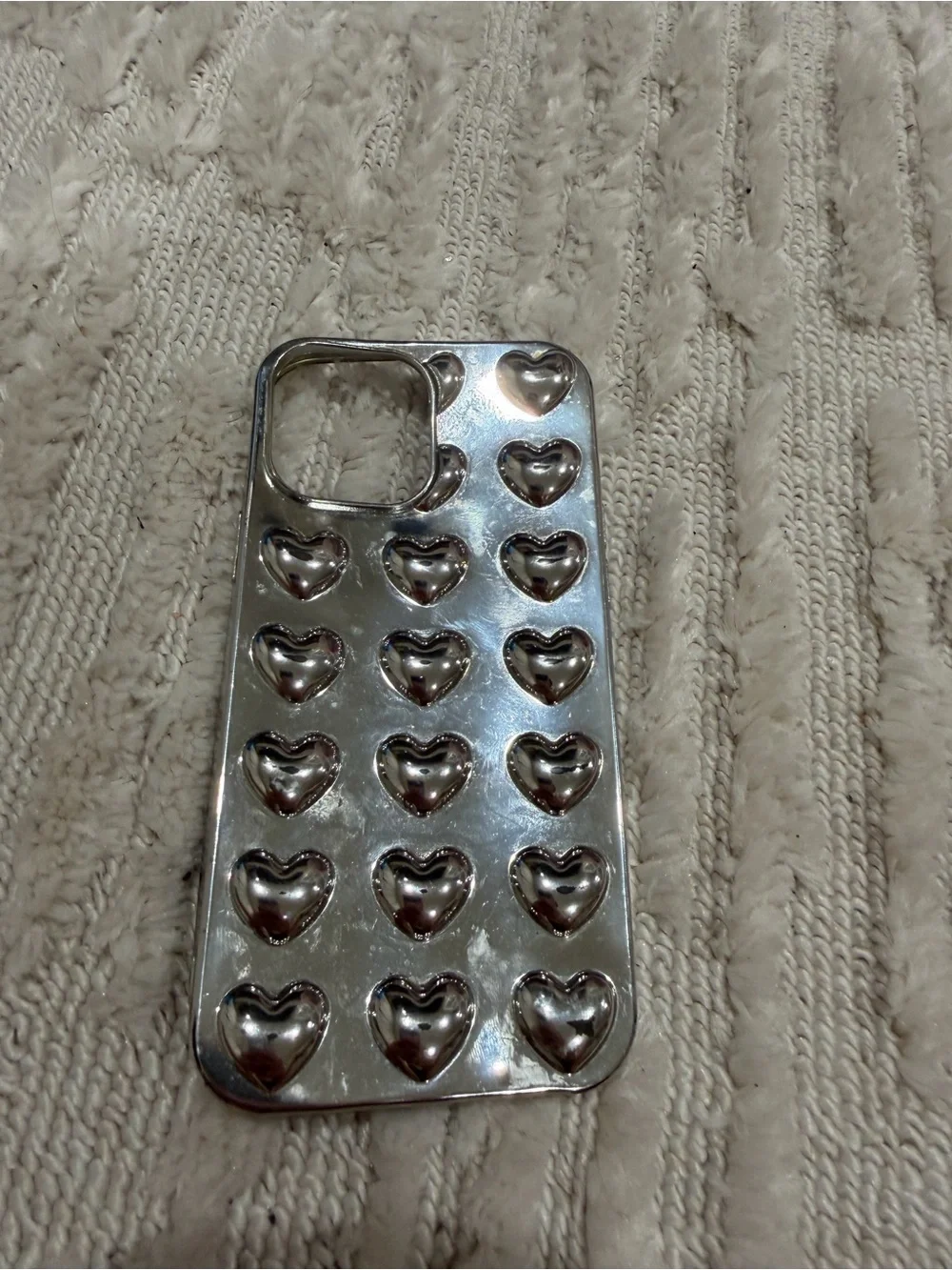 FREE with any purchase iPhone 13promax  Heart Pattern Phone Case -